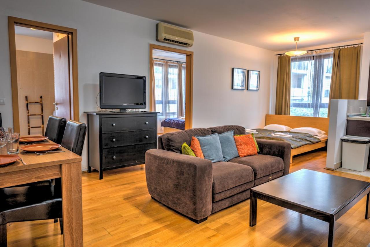 Apartament Center *