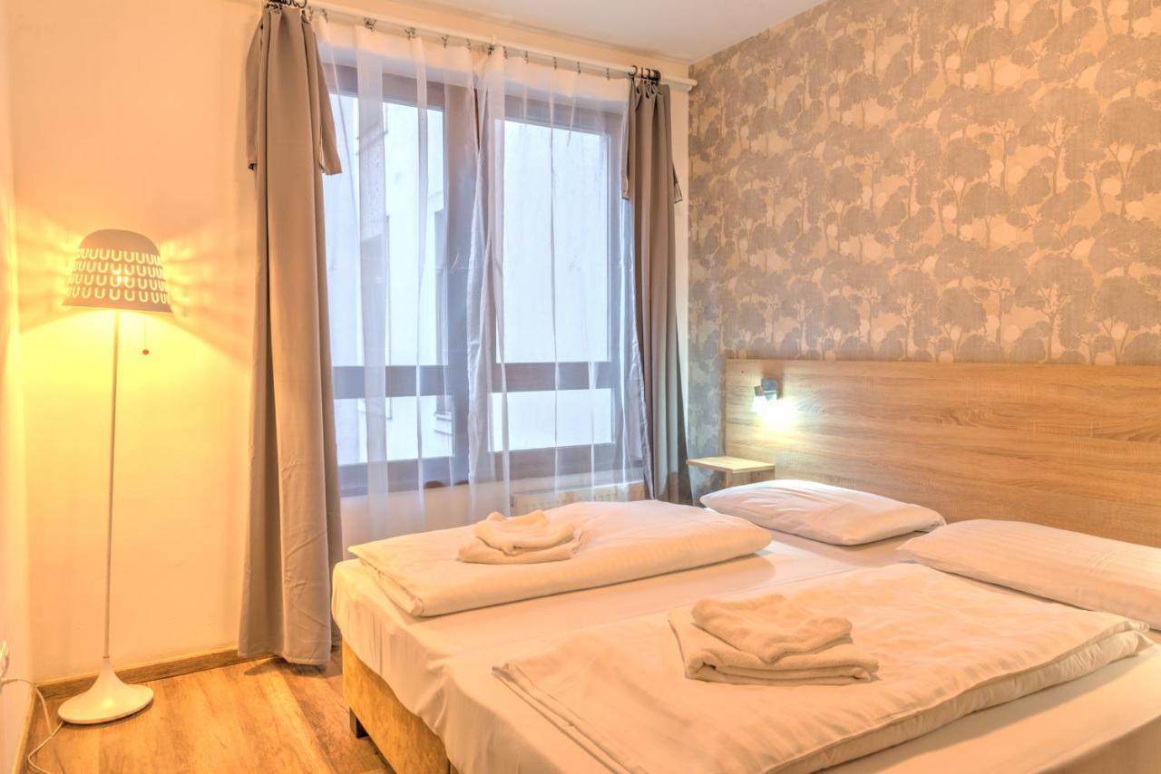 Apartament Center *