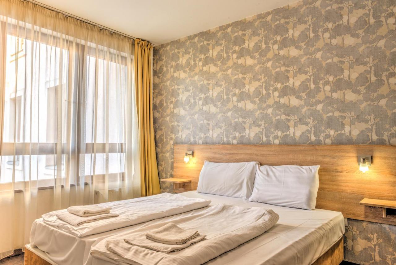 Apartament Center *