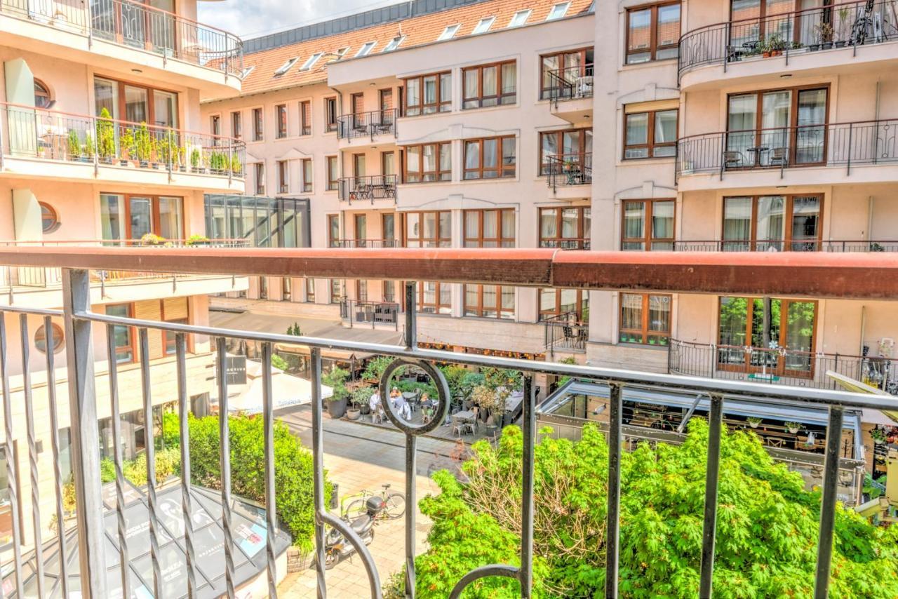 Apartament Center